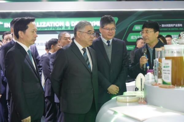 生物技术重塑秸秆绿色未来中农秸美闪耀农高会合成(图2)