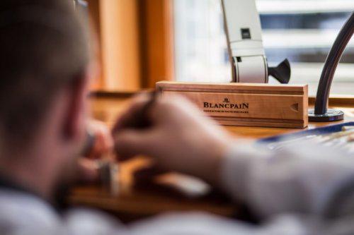 n广州太古汇直营精品店宝珀Blancpai(图2) n广州太古汇直营精品店宝珀Blancpai(图2)